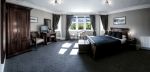 booking-Large_King_Room2_bedroom_bathroom_scotland_book_accommodation_highland.JPG